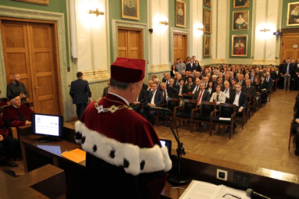 Uroczystości dydaktyczne Uroczystości dydaktyczne